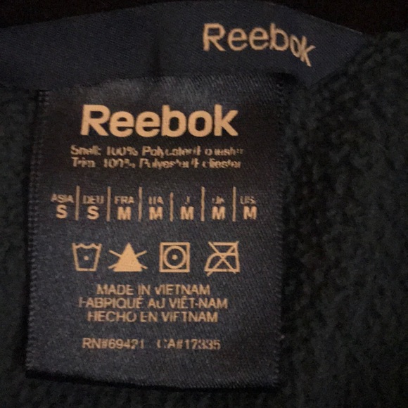 Reebok Fleece Jacket. - Picture 2 of 2